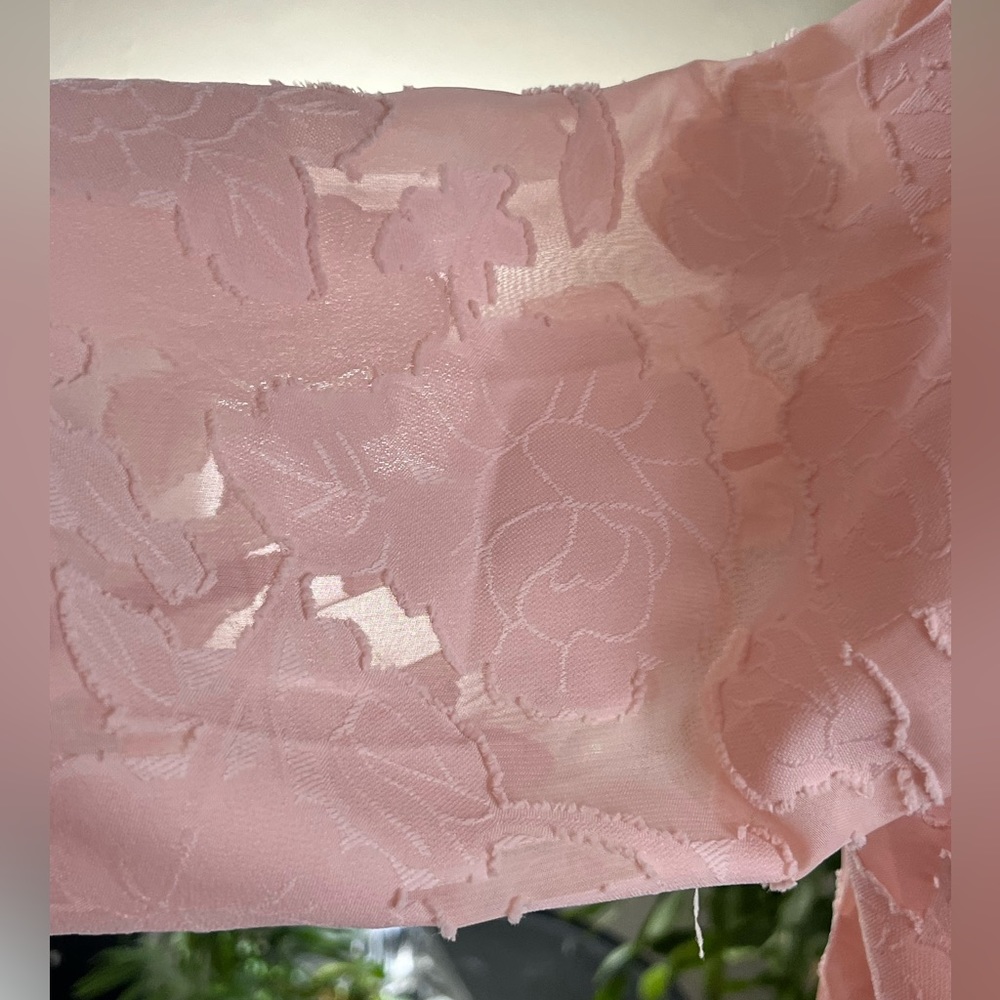 🌺 NWT Umgee Cherry Blossom Floral Textured High Neck Short Dress. Size small - Picture 4 of 5